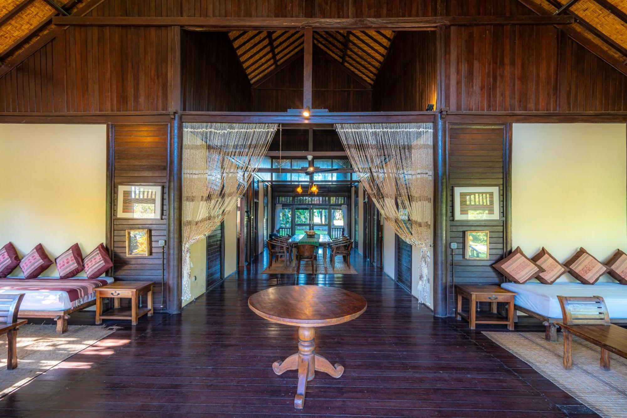 Samawa Seaside Resort 4* Sumbawa